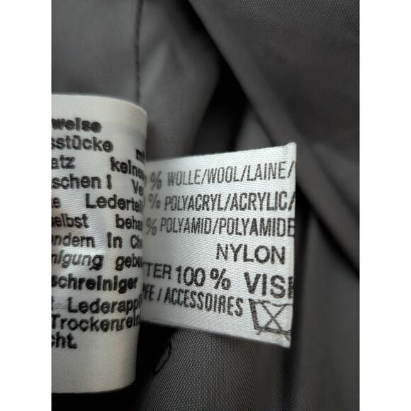 Louis Feraud Women’s Tweed Skirt Suit Gray FR 44 US Large Two Piece Skirt Set - Picture 7 of 10